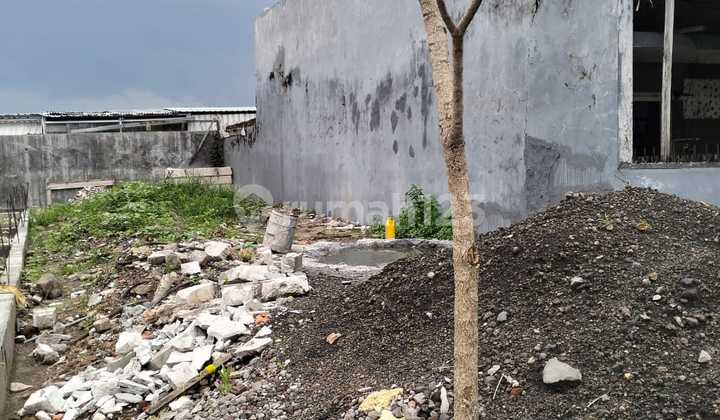 Large-Sized Ready-to-Build Land in a Premium Location