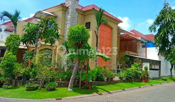 Tourism hill hook house, Wiyung Surabaya near royal residence 2