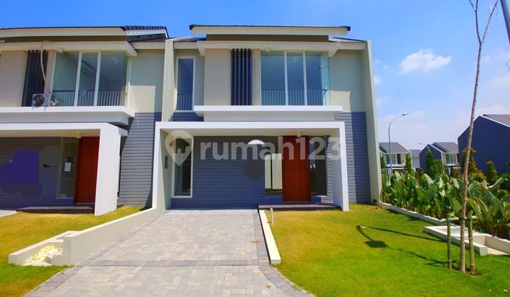 Rumah northwest park citraland surabaya Rumah northwest park citraland surabaya