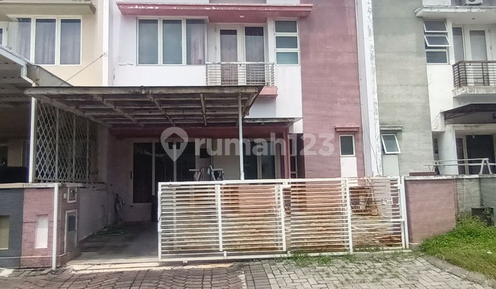 Rumah Pakuwon City Surabaya Timur Sukolilo Kenjeran