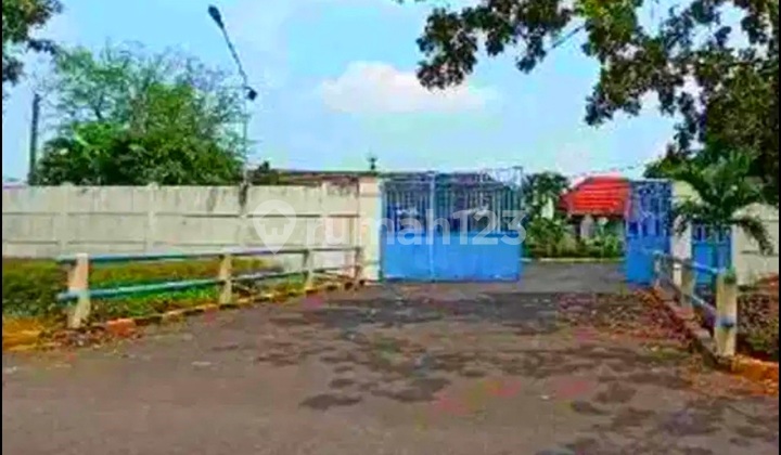 Tanah dan Bangunan Perumahan Perusahan di Taman Waru Sidoarjo