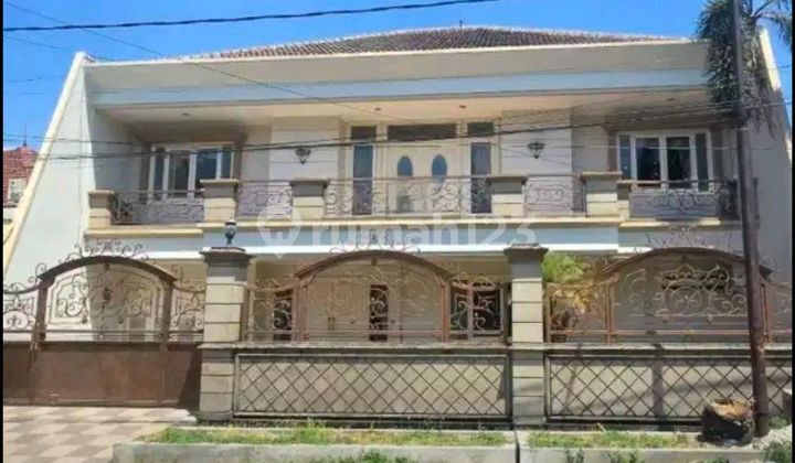 Dijual Rumah 2 Lantai Dharmahusada Indah Barat Surabaya