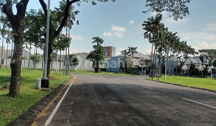 Price Drop! Royal Residence Wiyung Boulevard House Outside Cluster 2