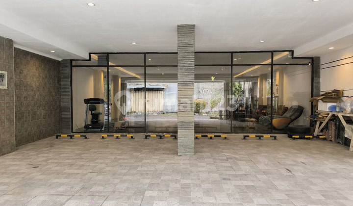 Strategic Location Boarding House Darmo Permai Timur Darmo Surabaya