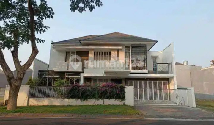 Price Drop! Royal Residence Wiyung Boulevard House Outside Cluster