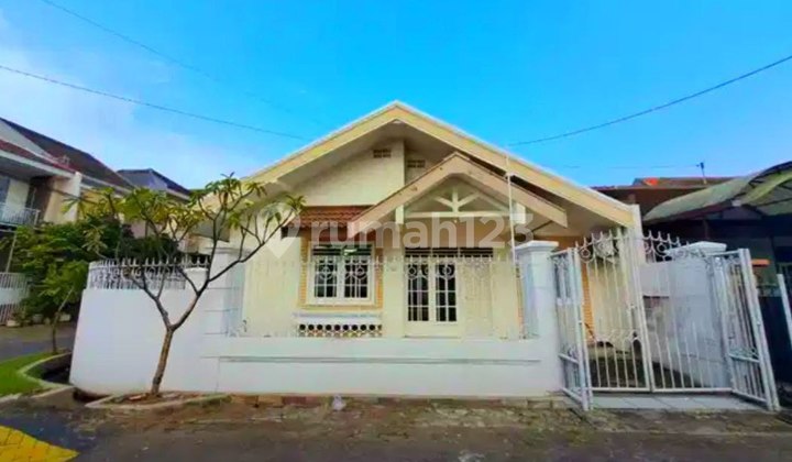 Rumah Hook Sutorejo Tengah Mulyorejo Surabaya