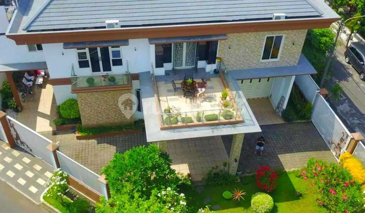 Dijual Rumah Hook Nginden Intan Barat 2 Lantai Surabaya 2