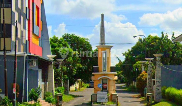 Rumah 2 Lantai Bavarian Village Darmo Permai Darmo Surabaya 2