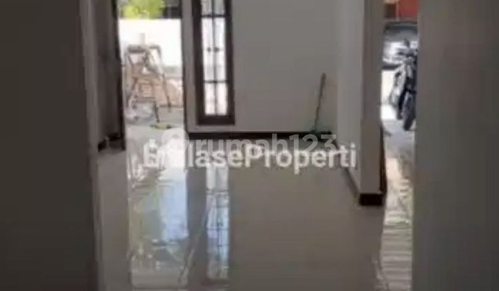 Rumah Puri Surya Jaya Cluster Vancouver Gedangan Sidoarjo 2