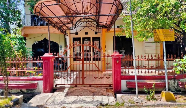 Rumah Hook Deltasari Indah Waru Sidoarjo Butuh Minim Renovasi 2