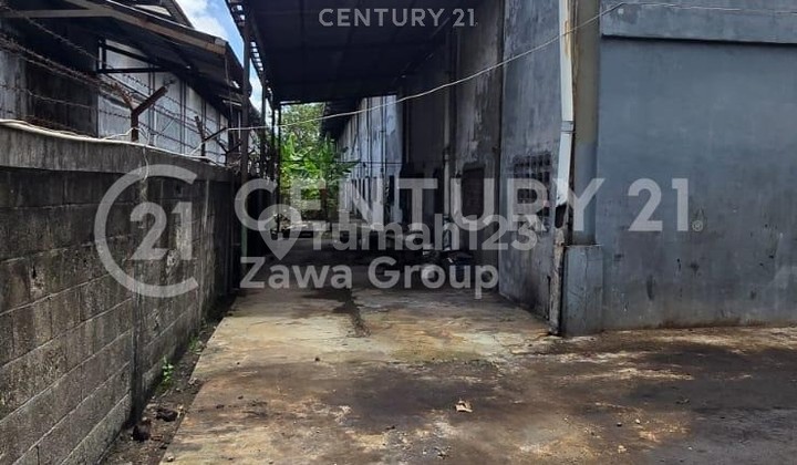 Sell Factory with Complete Facilities and Strategic Access in Jatake, Tangerang