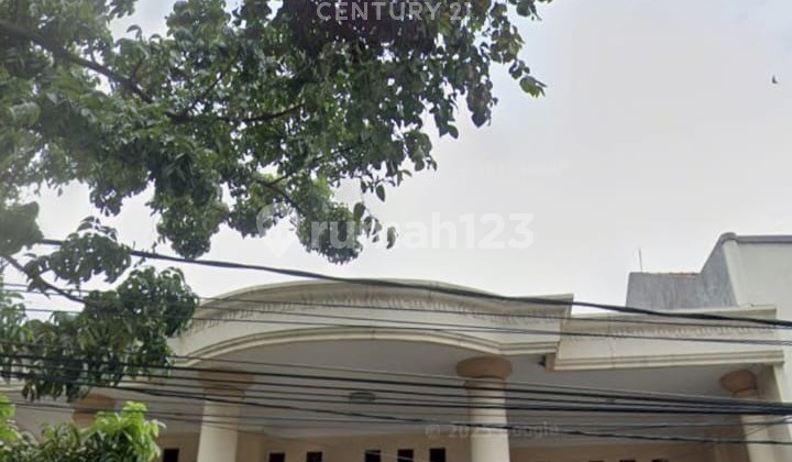 Very Nice 2-Story Residence Near Pasar Rebo