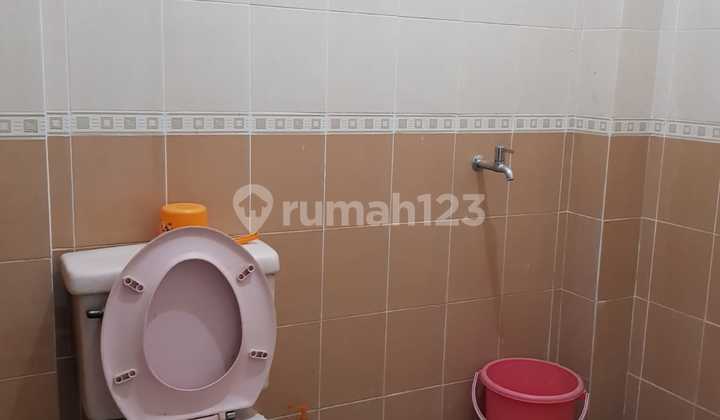 Shop House [Ruko] for Sale, Comfortable and Serene 2