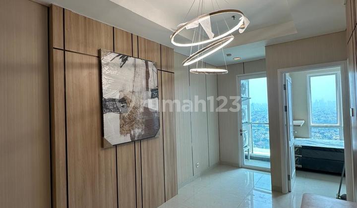 Dijual Apartemen Grand Madison Full Furnished Lantai Tinggi