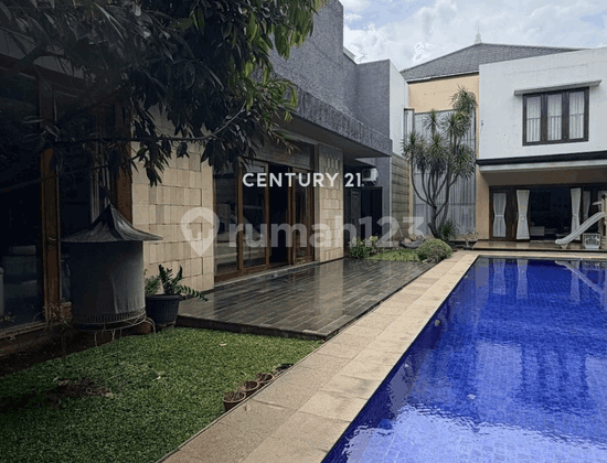 Rumah Mewah Full Furnished Ada Kolam Renang Di TB Simatupang