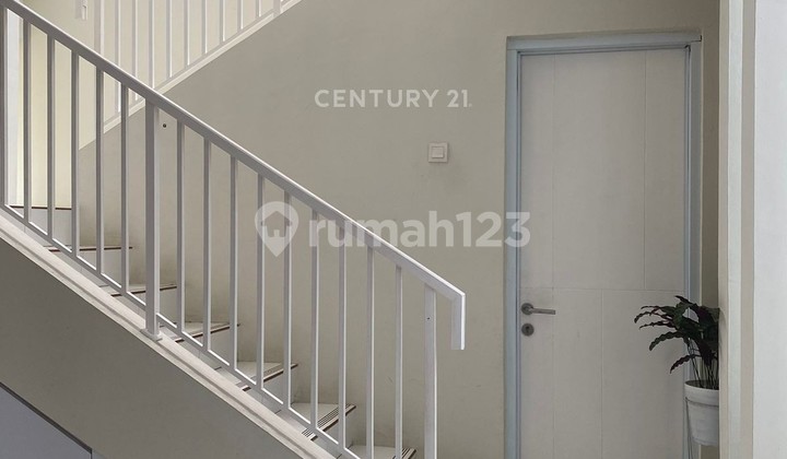 For Sale House In Discovery Lumina Bintaro Sector 9 Strategic Location 2