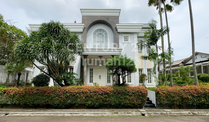 Dijual Rumah Mewah Full Furnished Graha Taman Bintaro Sektor 9