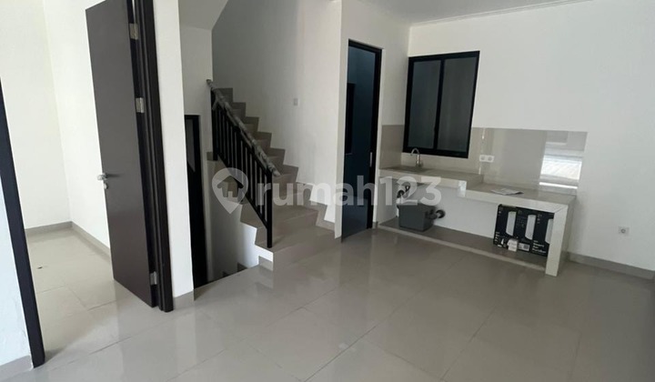 For Rent: PIK 2 Millennial City House, size 6x12.5m², Unfurnished (READY TO OCCUPY !!) For Rent: PIK 2 Millennial City House, size 6x12.5m², Unfurnished (READY TO OCCUPY !!)