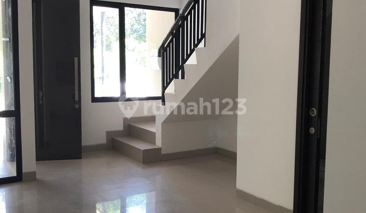 Disewa Rumah PIK 2 uk. 4.5x12.5m2 Milenial City Kosongan SIAP HUNI !