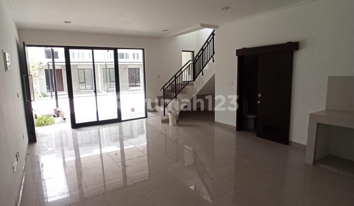 For Rent House in PIK 2 Millennial City size 6x15m² Unfurnished (READY TO OCCUPY !!) For Rent House in PIK 2 Millennial City size 6x15m² Unfurnished (READY TO OCCUPY !!)