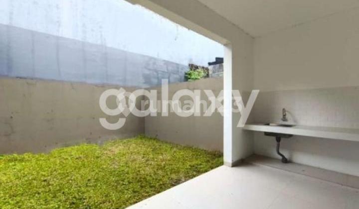 Rumah Komplek Perum Mustika Ciwaruga Bandung, Jawa Barat 2