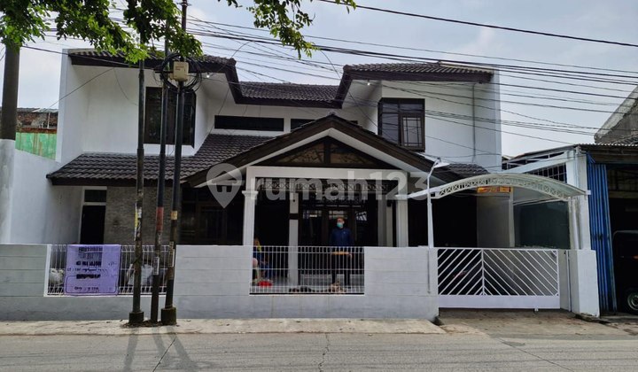 2 Floors, in Taman Kopo Indah