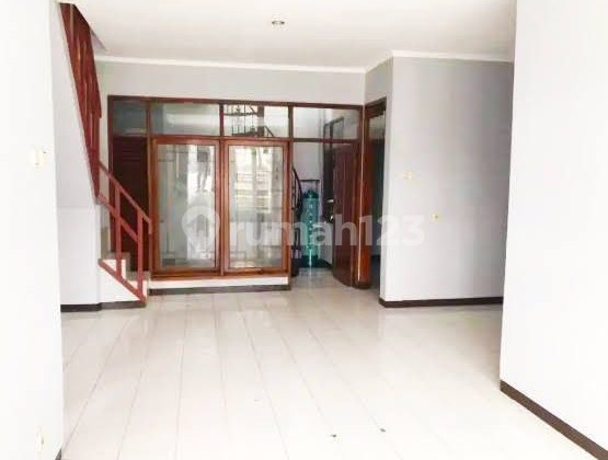 Rumah Siap Huni di Sayap Bkr dan Buah Batu 1