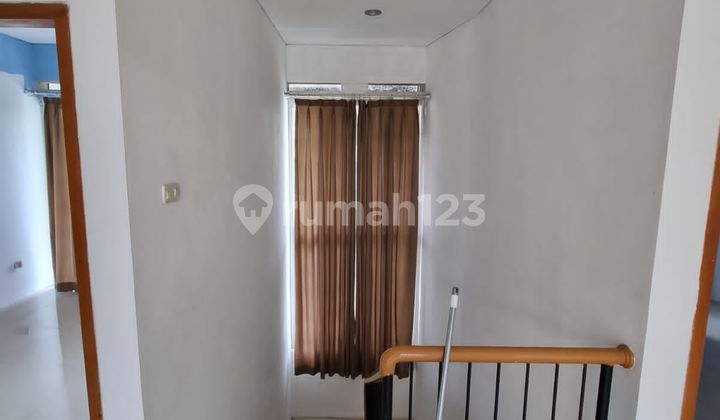 Rumah 2 Lantai Asri di Cigadung Bandung Siap Huni 2