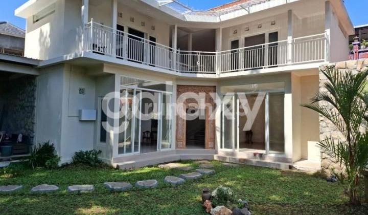 Rumah Pinggir Sungai di Ayani Utara Denpasar, Bali Rumah Pinggir Sungai di Ayani Utara Denpasar, Bali