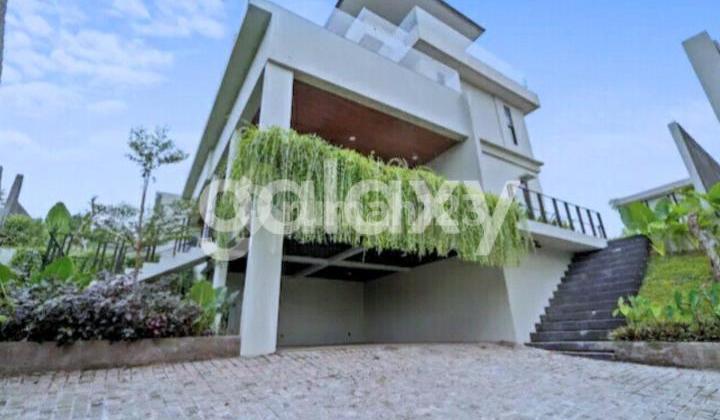 Ocean View 4-Story Villa at Tiara Nusa Goa Gong Kutuh Bali