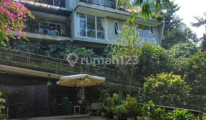 Dijual Exclusive Villa di Dago Tidak Pernah Disewakan Die Dijual Exclusive Villa di Dago Tidak Pernah Disewakan Die