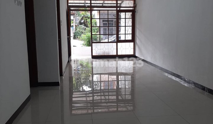 Dijual Rumah Minimalis2 Lantai di Tki 2 Patung Kuda Acg 2