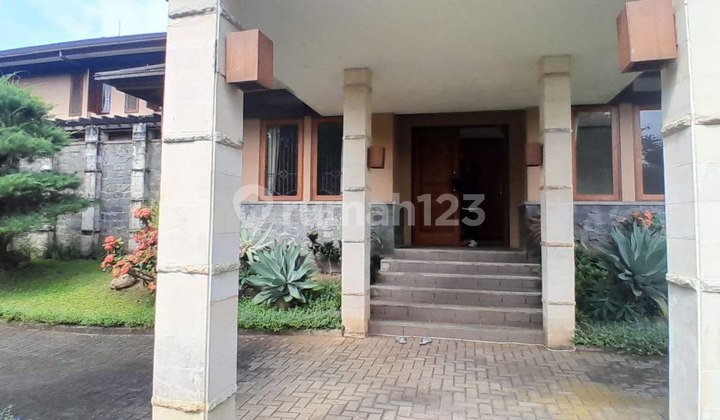 For Quick Sale Classic and Serene Luxury House in Setiabudi Bandung Int For Quick Sale Classic and Serene Luxury House in Setiabudi Bandung Int