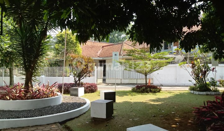 Vintage Style House for Sale in Sayap Cipaganti Pasteur Otten Vintage Style House for Sale in Sayap Cipaganti Pasteur Otten