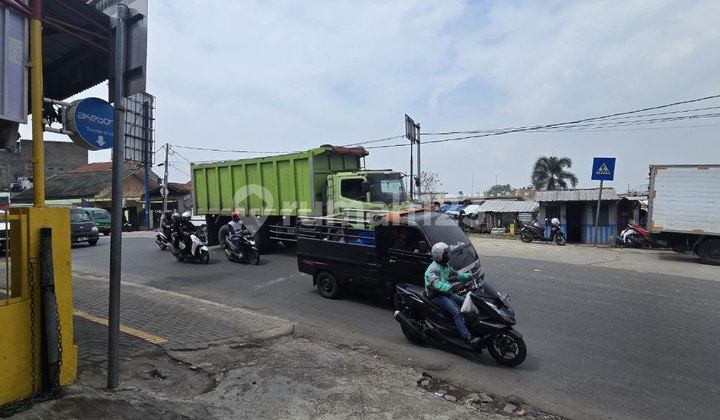 For Rent: Shop House on Main Road, Cileunyi, Bandung Lid 2