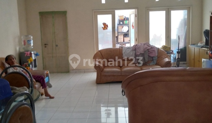 Rumah Di Walet Indah Pik.1 2