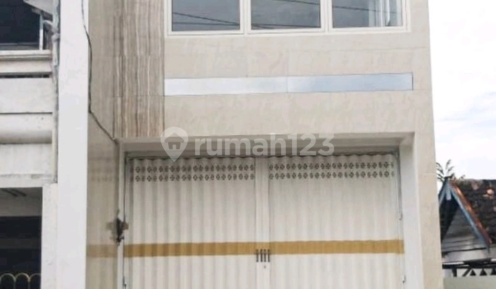 For Sale New 3-Story Commercial Shop House in Probolinggo Area