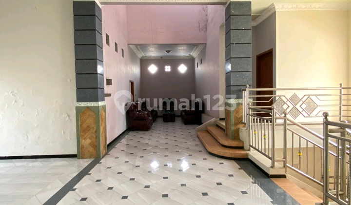 Dijual Cepat Toko Rumah & Gudang dekat Bandara Kediri 2