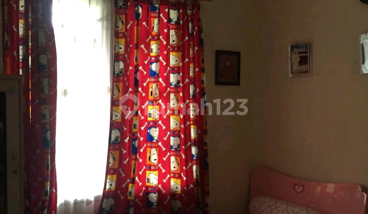 Rumah Deltasari 2 lantai, bagus, siap huni 2