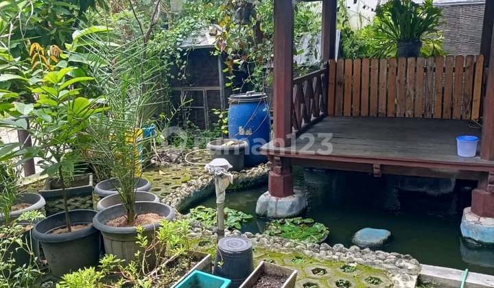 For sale: A beautiful and serene 1.5-story house in Permata Juanda. 2