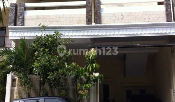 2-story House in the City Center, next to Pinang Park