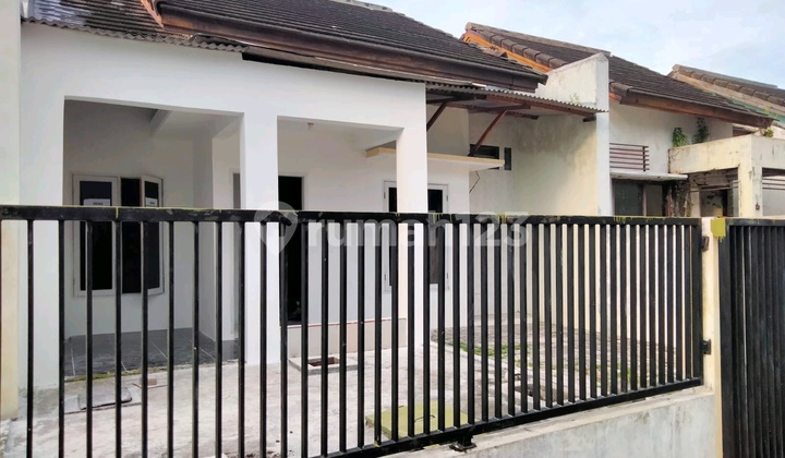 For Rent house at PakaL Residence BENOWO For Rent house at PakaL Residence BENOWO