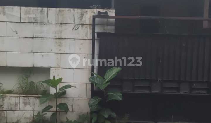 Rumah Murah di Jalan Kemang 7 Blok Kemang Griya Jakarta, Jl. Siliwangi, Pamulang Barat, Pamulang, Kota Tangerang Selatan, Banten, Indonesia, 15417, Pamulang