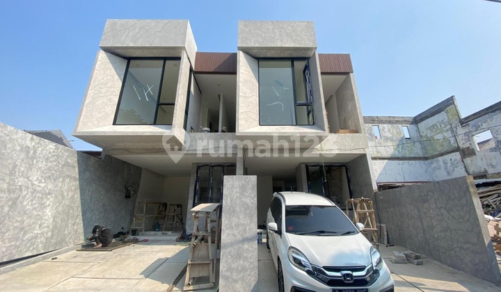 Rumah 2 Lantai Murah di Jl. Nangka 7 Type Modern dan Minimalis di Jakarta Barat