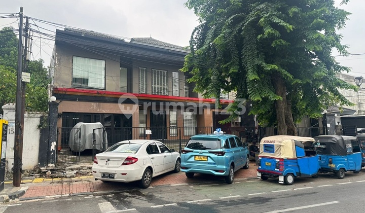 Affordable 2-Story Shop House at Jl. Tebet Barat Raya No.14, Tebet Barat, Tebet, South Jakarta City, DKI Jakarta, Indonesia, 12810, Tebet Business Space 634.0 m² Unfurnished HGB Affordable 2-Story Shop House at Jl. Tebet Barat Raya No.14, Tebet Barat, Tebet, South Jakarta City, DKI Jakarta, Indonesia, 12810, Tebet Business Space 634.0 m² Unfurnished HGB