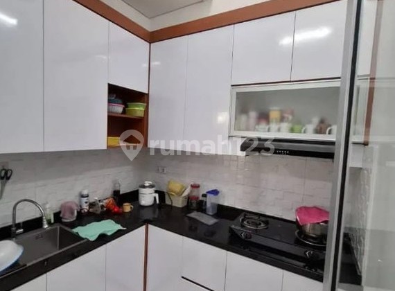 Beautiful Ready-to-Occupy House in Malibu Village Gading Serpong 2