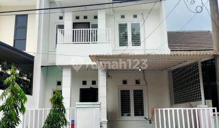 For Sale Comfortable House in Regency Melati Mas - Close to Alam Sutera & BSD