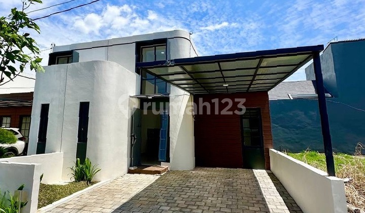 Rumah Modern Minimalis Cocok Untuk Keluarga Muda Di Malang Rumah Modern Minimalis Cocok Untuk Keluarga Muda Di Malang