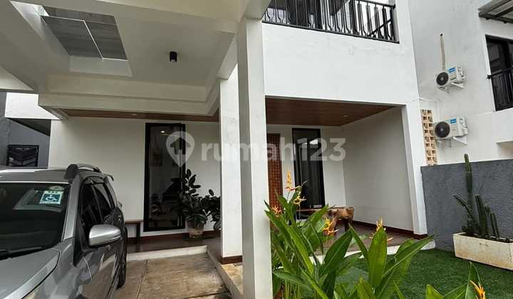 New House in the Foremost Cinere Complex Adjacent to Lebak Bulus New House in the Foremost Cinere Complex Adjacent to Lebak Bulus