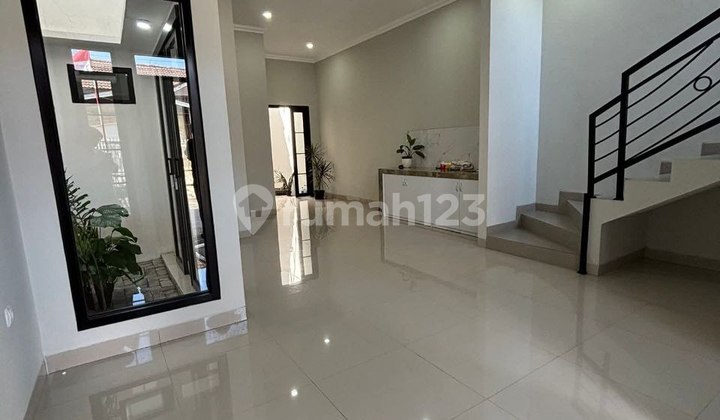 Rumah Baru Lokasi Strategis Dalam Komplek Cinere 2
